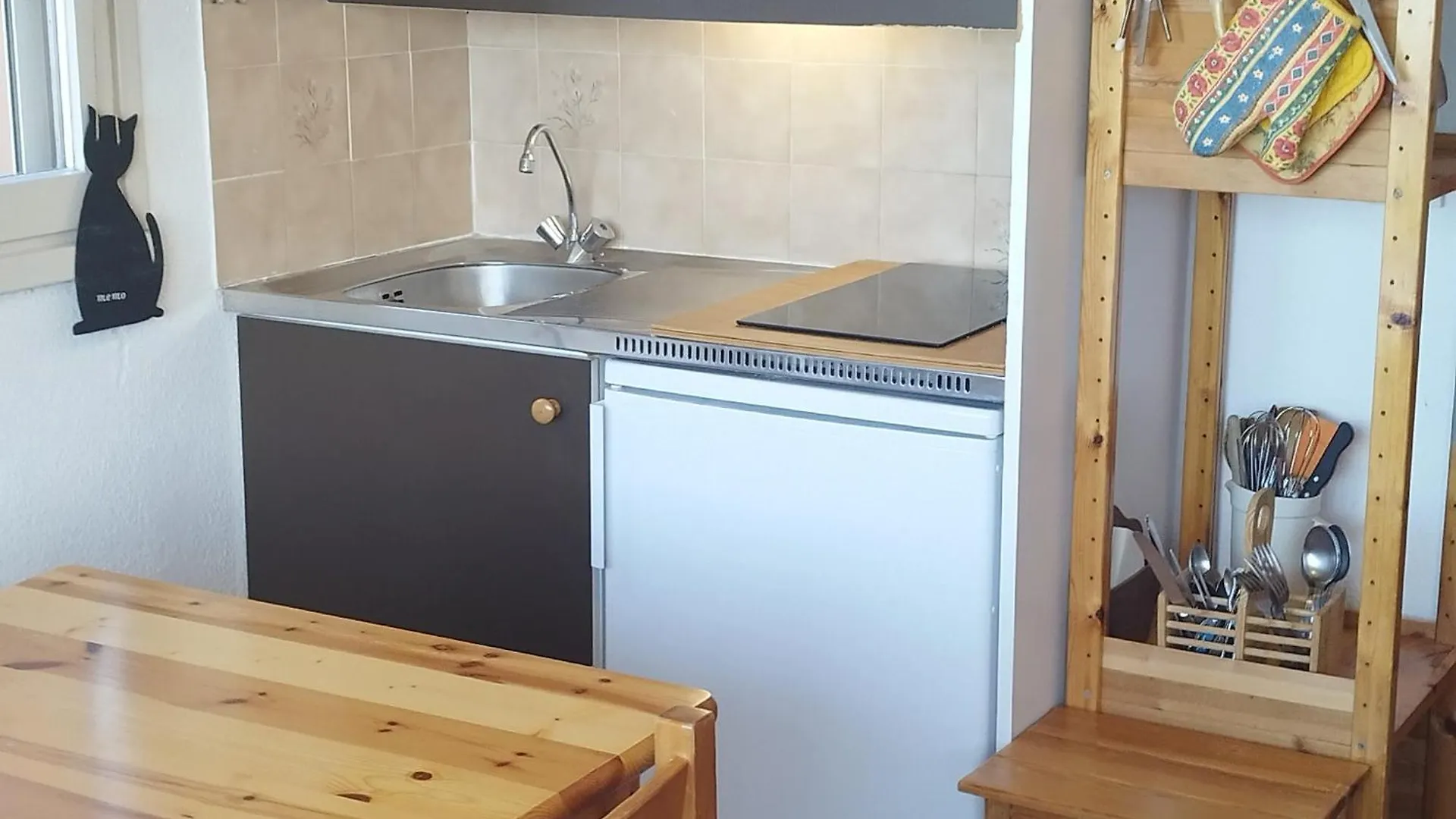 Apartment Studio Cabine Au Calme, Proche Des Pistes Et Du Centre, Balcon, Tv - Fr-1-771-68 Les Adrets